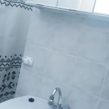 Central Apartments Eretria