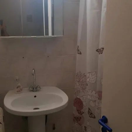 Apartamento Central Apartments Eretria