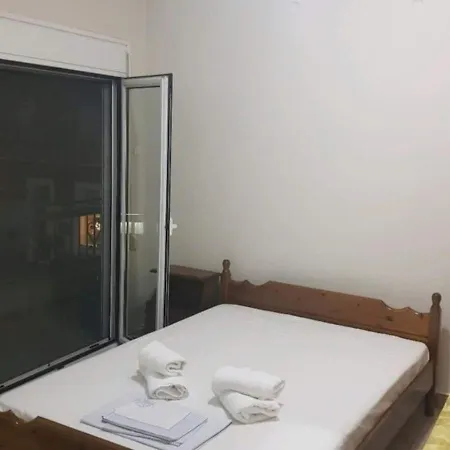 Apartment Central Apartments Eretria