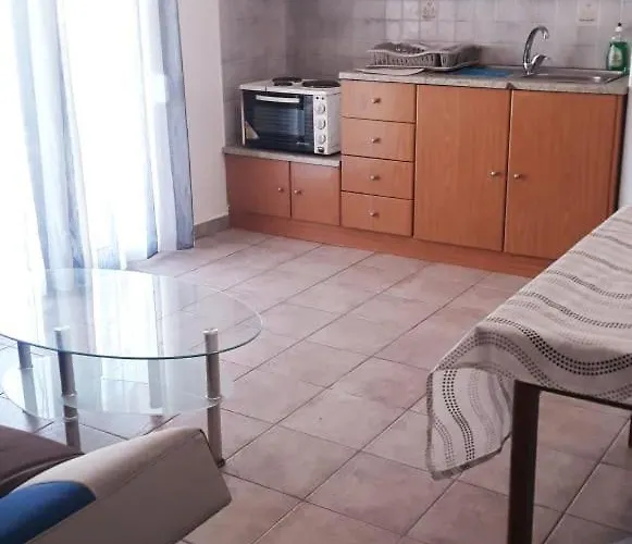 Central Apartments Eretria * Ερέτρια